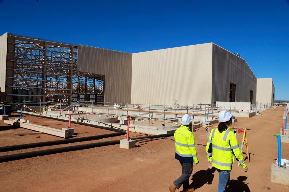 54b5893_upload-1-yqosma55oain-iluka-refinery-const-site-t6a4296.JPG