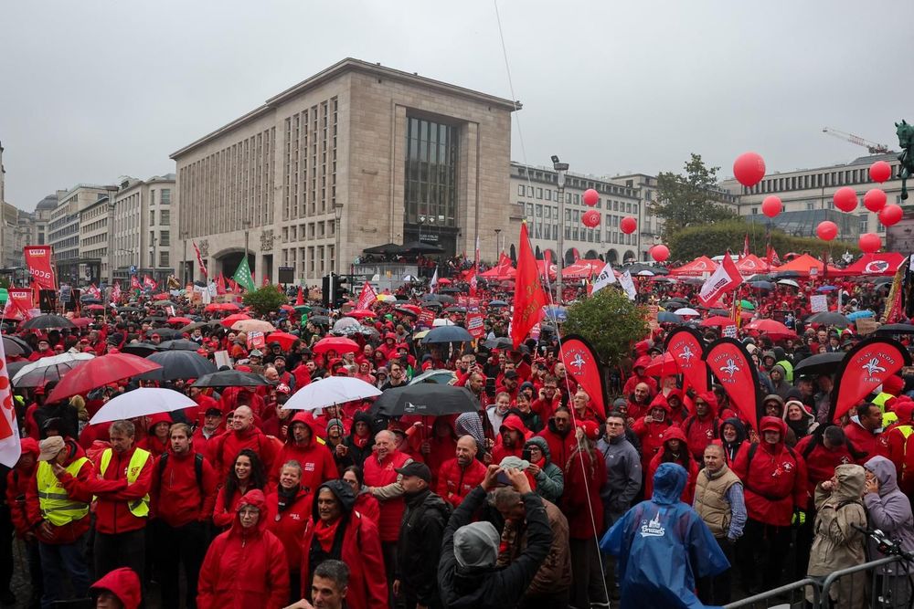b076689_ftp-1-fdapp9w1ulof-2026-10-09t084833z-148583648-rc2kznauygyf-rtrmadp-3-belgium-strike-protest.JPG